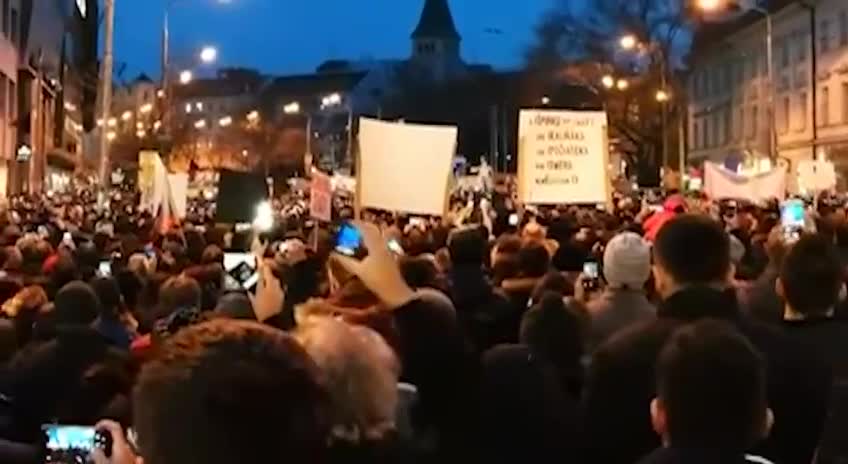 Slovakia protests against arms supplies to Ukraine.