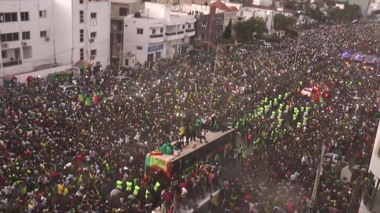 Ecstatic crowds greet victorious Senegal on Cup of Nations return _ AFP