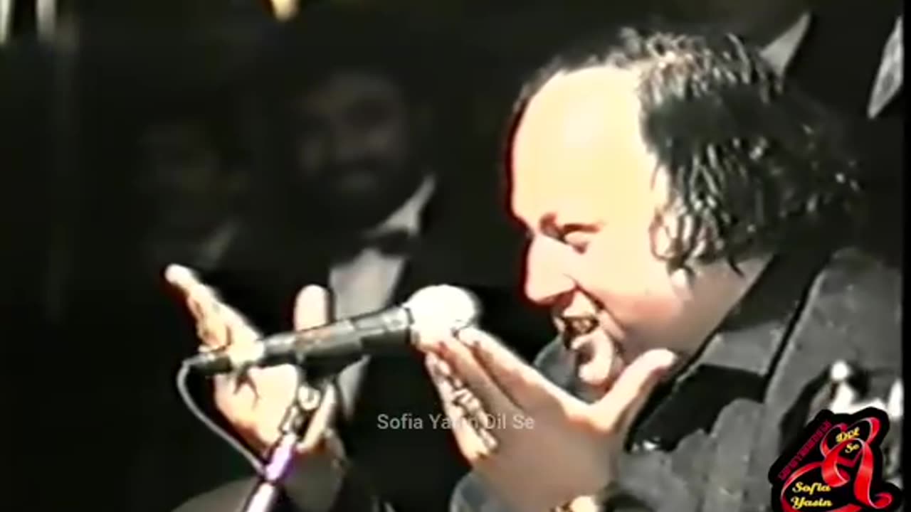 Nusrat fateh Ali khan singing for imran khan