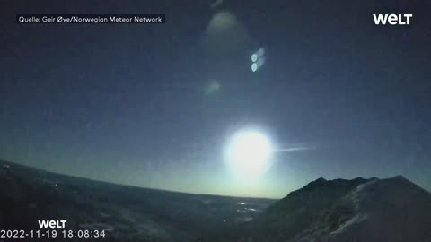 LEUCHTENDE MEGA-STERNSCHNUPPE: Bolid-Meteor erleuchtet ganze Landstriche in Norwegen