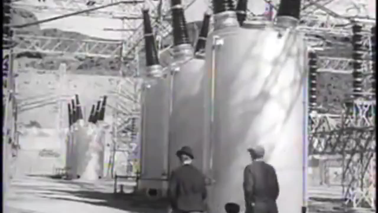 Construction of Boulder Dam - 1937