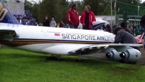 Top 10 Biggest / Largest RC Airplanes In The World [VIDEOS]