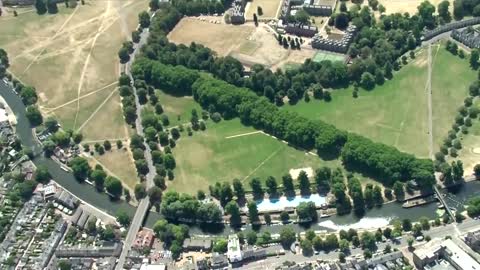 Britain's fields scorched as country swelters