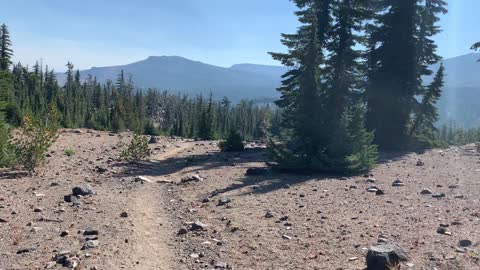 Central Oregon - Three Sisters Wilderness - Scenic Landscape