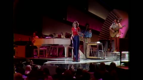 Olivia Newton-John - Have You Never Been Mellow (Midnight Special 1974)