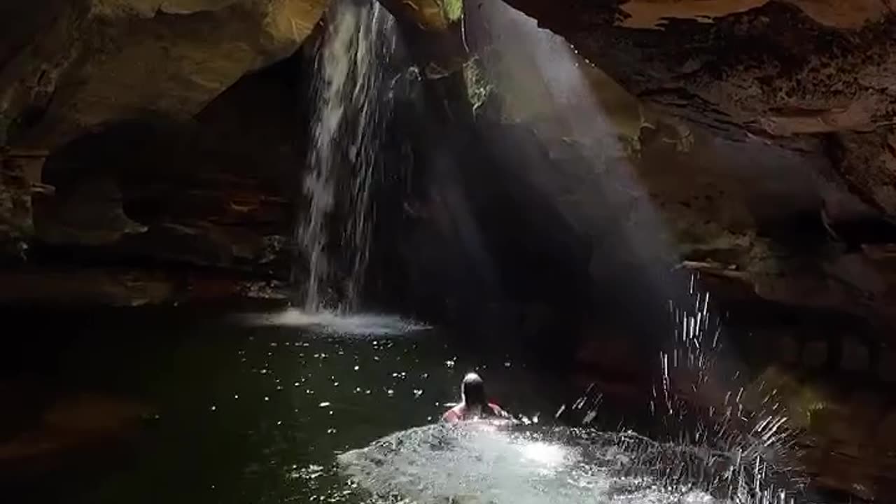 Blue Mountains, Australia 📍😍 Earth is Full of Hidden Gems 🥰😍