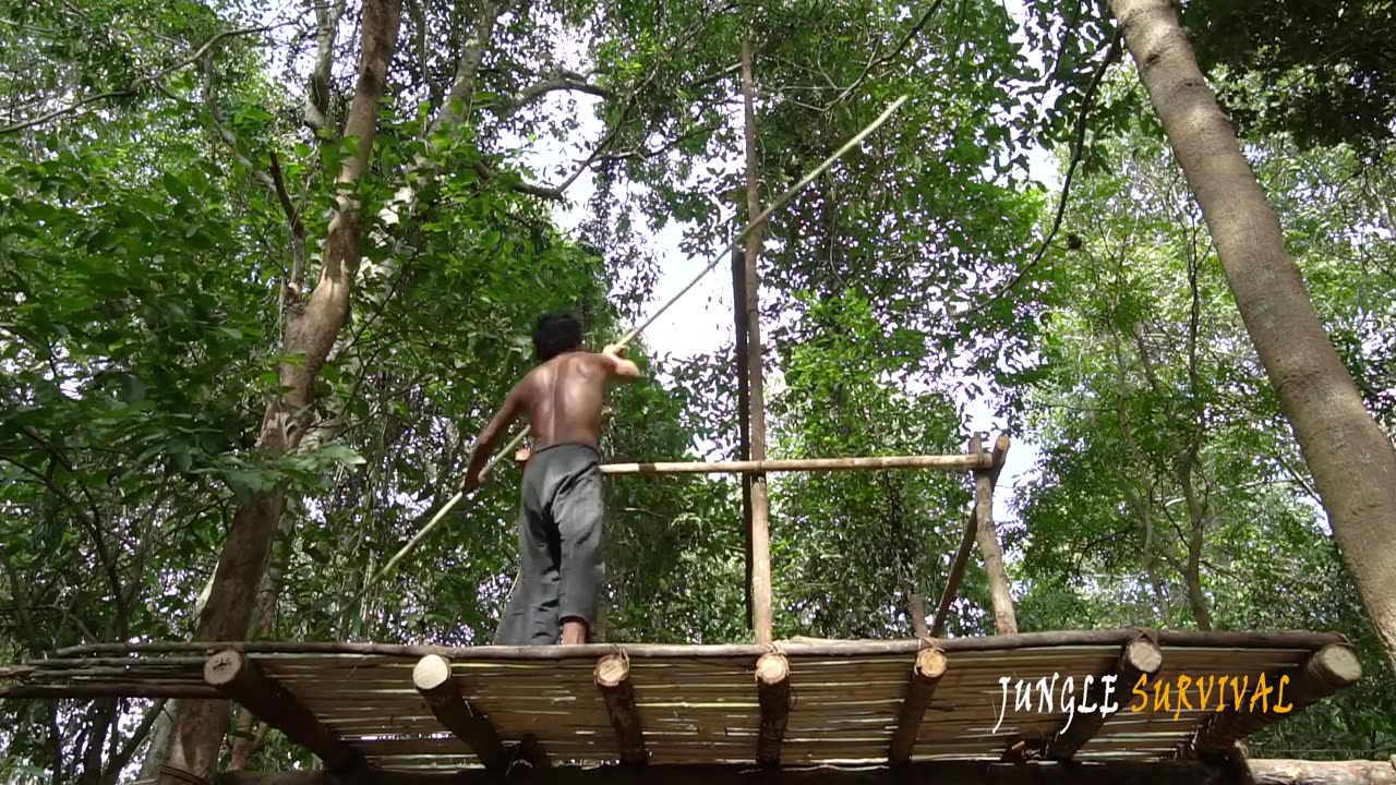 Build the Most Beautiful Jungle Bamboo House Villa by Ancient Skill