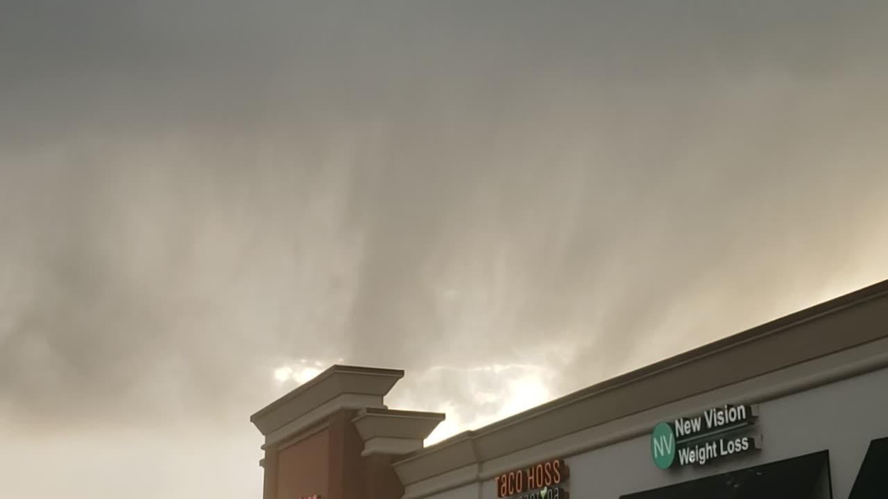 Forming a tornado?