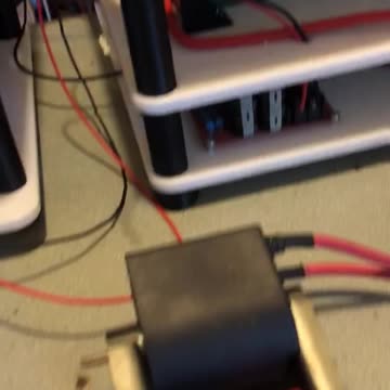 4v .400 WATT EARTH ENERGY PUMP 800$ plus shipping 2000VDC OUTPUT