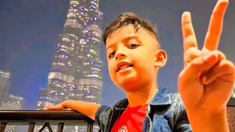 A day with kid in Dubai mall, Burj khalifa, UAE