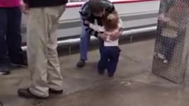 Toddler escaped mommy for a brief few seconds to show love at store