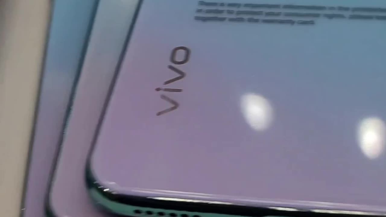 Vivo s1 RAM 6GB storage 128GB Dual Sim Approved InDisplay Thumbprint