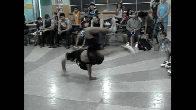 BBOY SARDINHA (LIMEIRA) VS BBOY ?? (RIO CLARO)