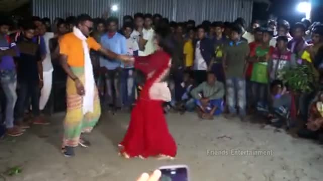 marriage ceremony dance