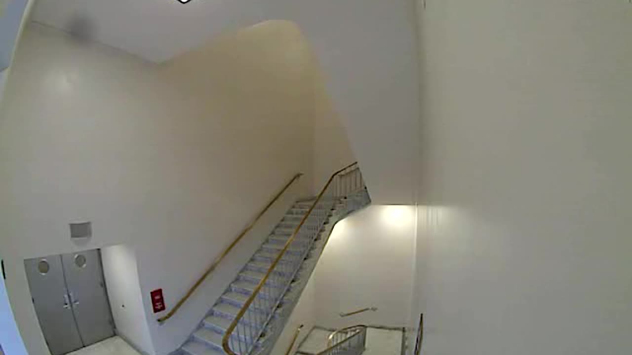 3154RHOB03Stair5_2021-01-06_08h00min02s210ms.mp4