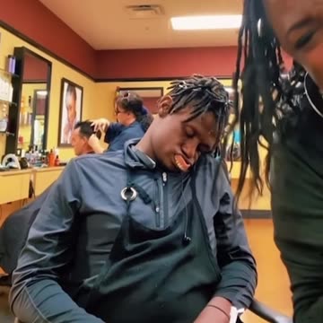 WAKING UP SLEEPING PEOPLE #shorts #76 #failscompilation #funnyclips #epicfailscompilation #fails