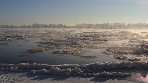 Ice Floes - Nature Worlds