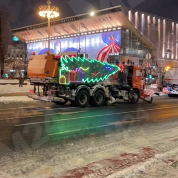 Christmas themed Snow removal Moscow Russia 😍