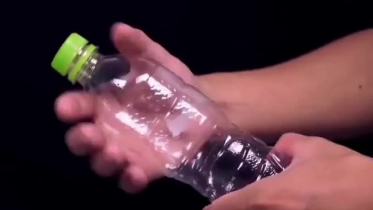 SCINCE EXLRIMENT WITH APPLE