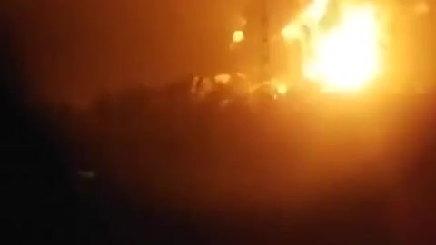 Ukraine War - War in Ukraine - New video from Vasilkov. Thick pillars of smoke in the sky and intense fire