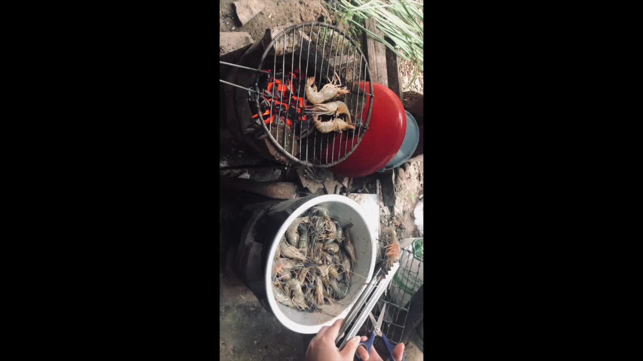 Easy raining with easy BBQ shrimp cook