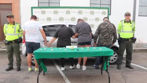 Cuatro personas fueron detenidas por transportar cocaína en una maleta, en Piedecuesta