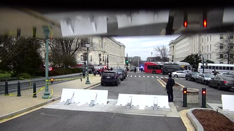 0672USCG00K25SouthBarricadeInbound_2021-01-06_15h52min14s287ms.mp4