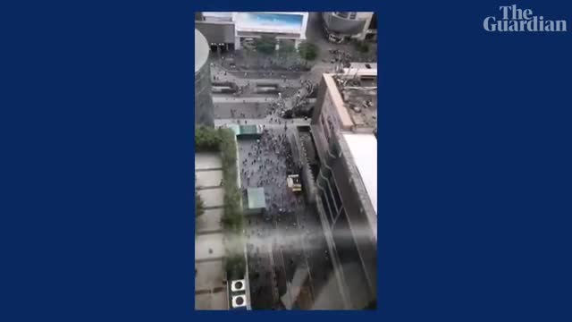 People flee in panic as a 300-metre-high skyscraper wobbles in china