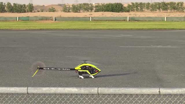 Amazing Stunt RC Helicopter Trick Display