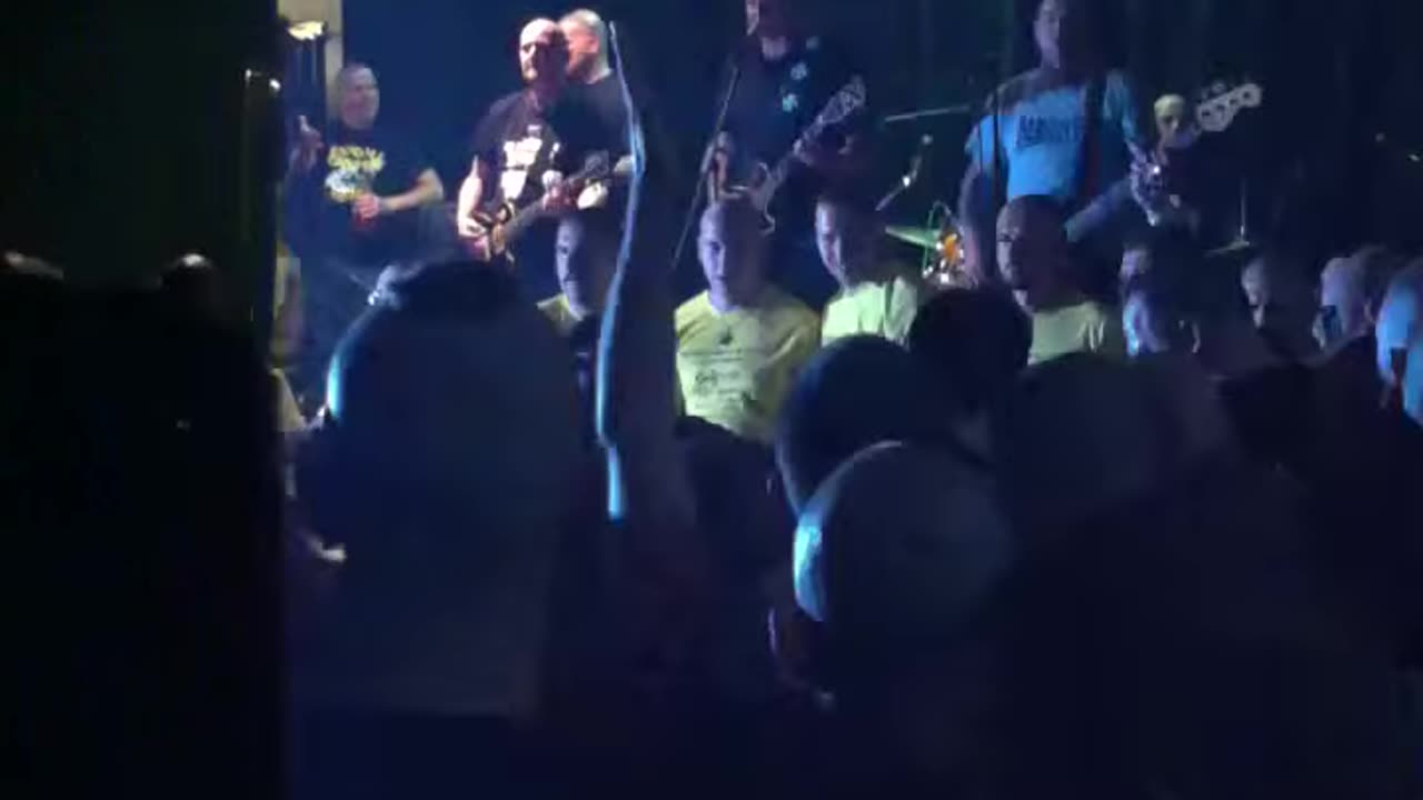 Endstufe - Wir kriegen euch alle (Live in Strážkovice 2013)