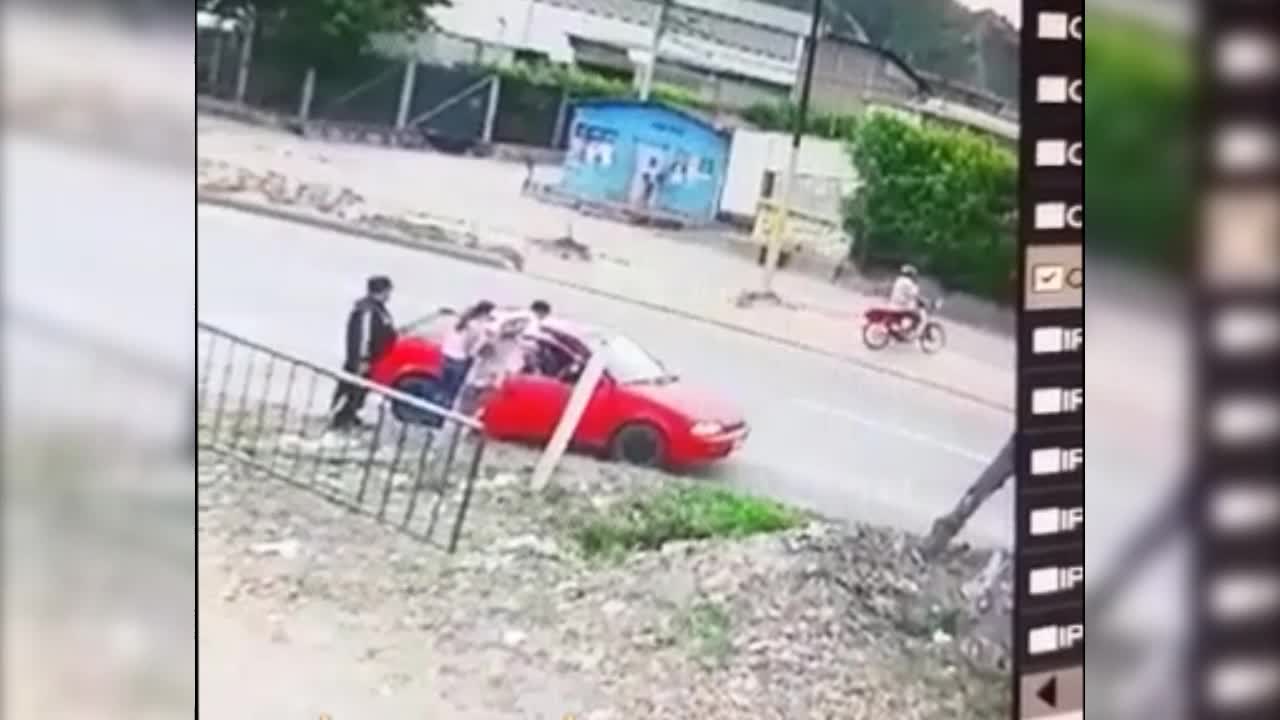 Revelan video del accidente en el que murió un motociclista en el Anillo Vial