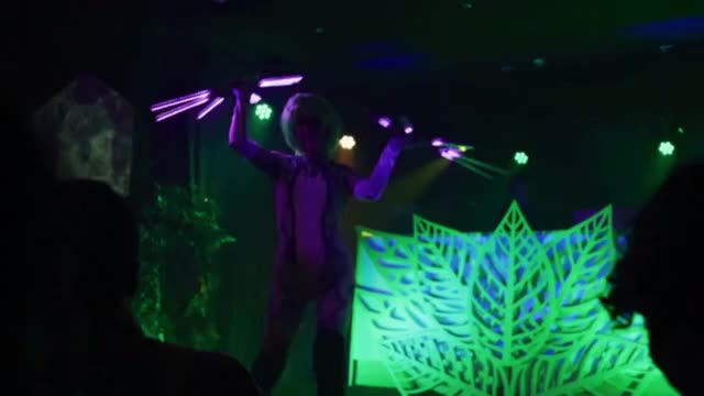 We All Groove A Different Way That Only This Video Will Explain!