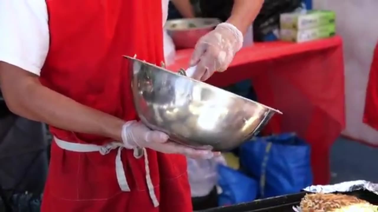 Why American Street Food is the New Global Trend!