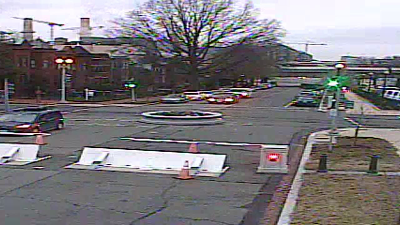 0753QSE00SCap-DSE_2021-01-05_07h20min00s570ms.mp4