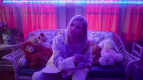 Marshmello & Anne-Marie - FRIENDS (Music Video) *OFFICIAL FRIENDZONE ANTHEM*