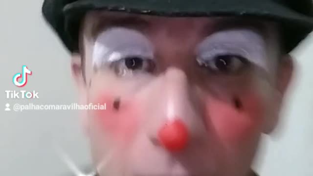 official wonder clown