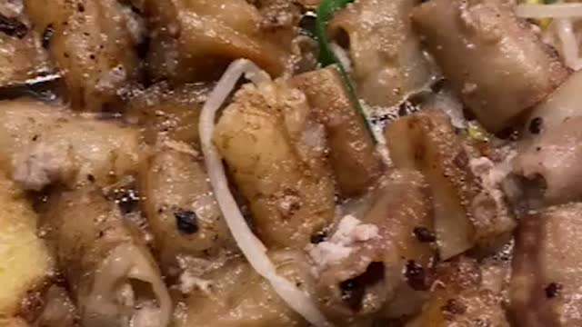 It’s the gopchang food that Koreans love