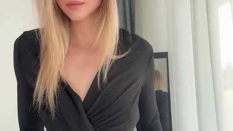 Hot TikTok Girl - Short 53