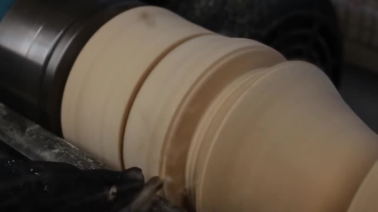 Woodturning - Making A Christmas Tree From A Christmas Tree