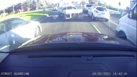 Funny dash cam accident 😂
