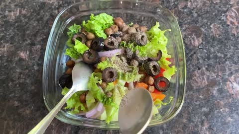 Salad - Subway style __ Weight loss recipe __ Veggie delight __ Subway salad at home