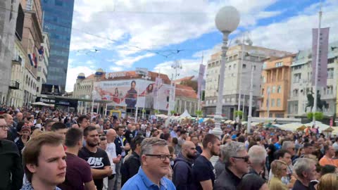 🌎 Zagreb, Croatia Rose Up 🌎