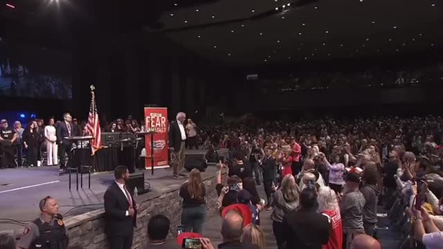 MUST SEE !! LIN WOOD 😎🍿🍿🍿