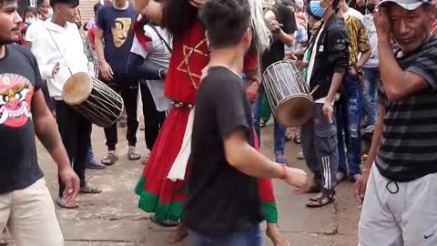 Kisipidi Lakhe Dance