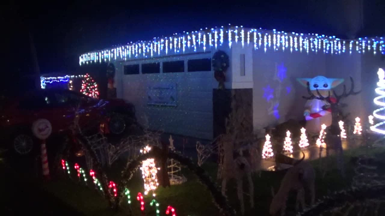 2023 Waikele Christmas Lights #2