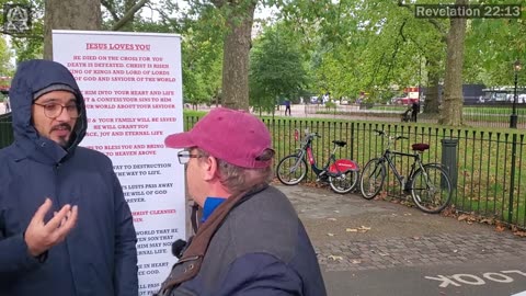 Speakers Corner - Jason Talks To a Muslim On Which Book Should We Trust & Smile2jannah Debate Before