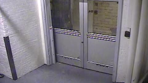5501LHOBBALoadingDockEast_2021-01-06_21h40min01s703ms.mp4