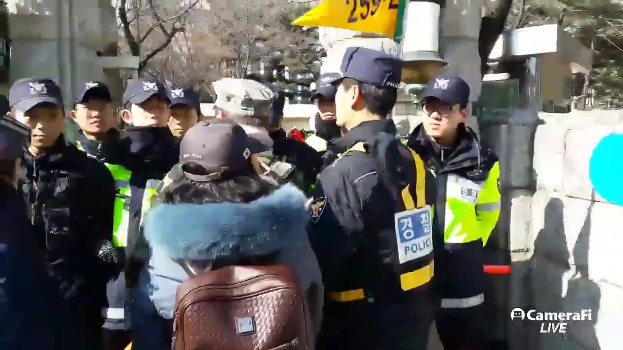 20190215_V3_S02(tLhpZdAuQNk)왜_ 왜_ 자랑스런 5.18 유공자 명단은 감추면서, 떳떳한 국민은 저지하나요_