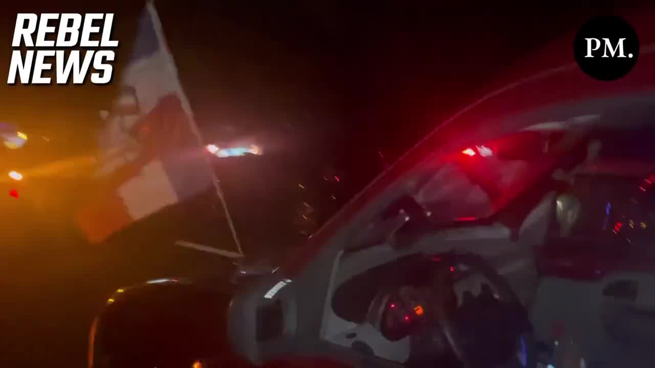 Dutch convoy: protesters play f*** the police when cops arrive