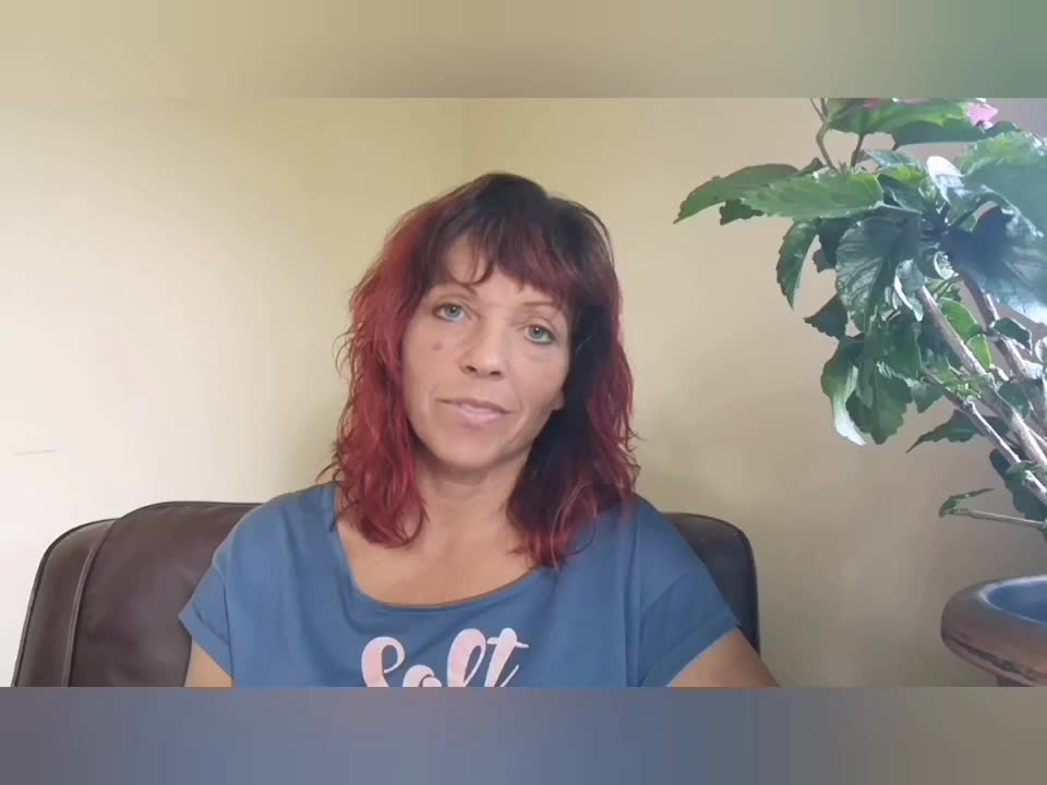 Lailas Sagohörna, del 1: "Jag är inte Gud."